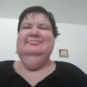 Meet your Posher, Carissa